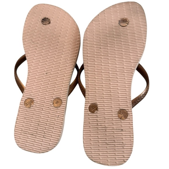 Havaiana’s slim organic women’s rose gold flip flops excellent condition sz 7-8 - Picture 3 of 3